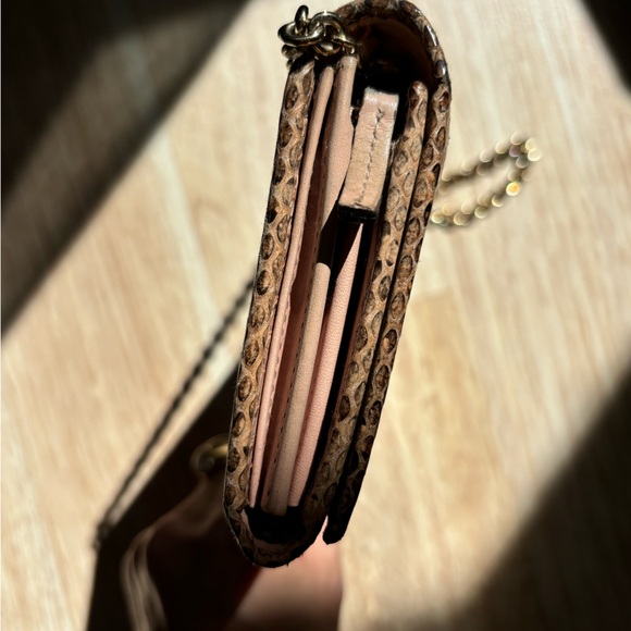 Vintage Gucci Authentic Snakeskin and Leather Clutch Wallet - Picture 5 of 15